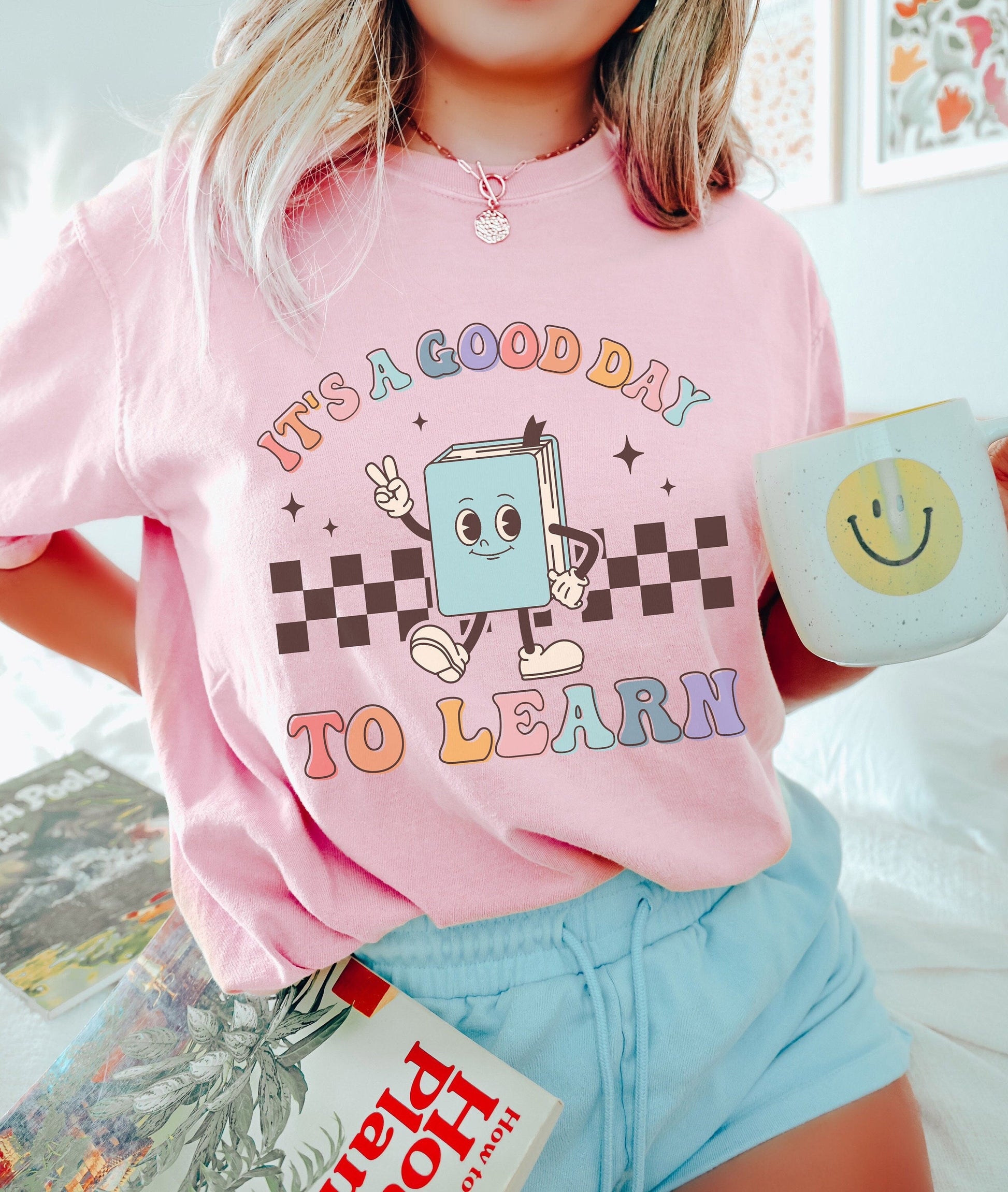 Good Day Learn Teacher Back School Retro Kindergarten Teacher Tee First Day Learning Teacher Appreciation - T-Shirt, Sweatshirt, Hoodie