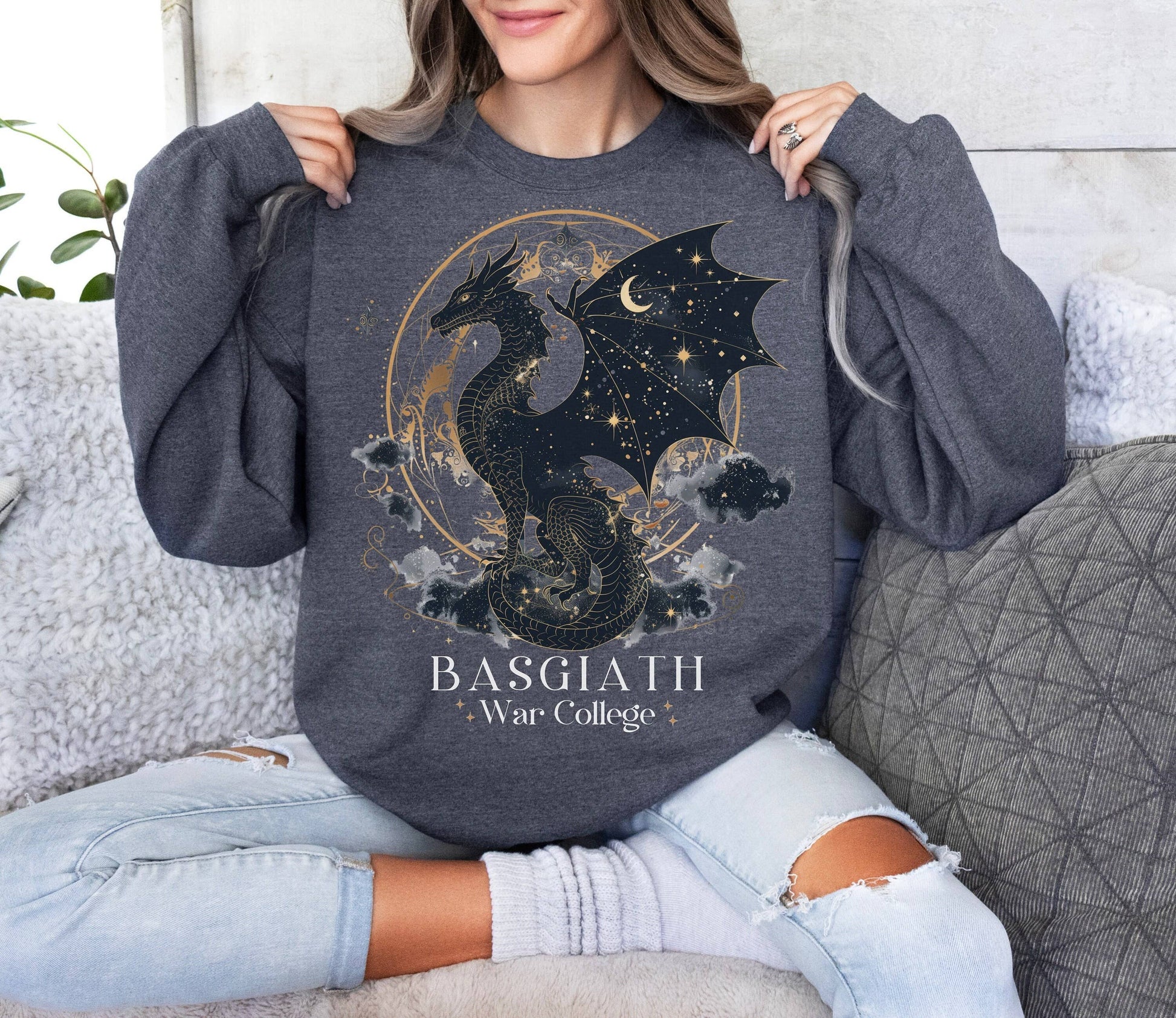 Romantasy Xaden Sweatshirt - Fourth Wing Art Design Unisex T-shirt, Sweatshirt, Hoodie, Long Sleeve Tee - T-Shirt, Sweatshirt, Hoodie