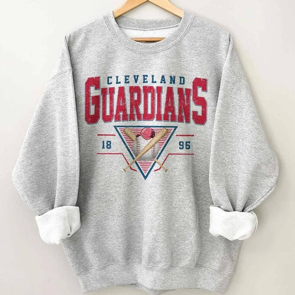 Cleveland Baseball Vintage Style Crewneck Sweatshirt Unisex T-shirt, Sweatshirt, Hoodie, Long Sleeve Tee - T-Shirt, Sweatshirt, Hoodie