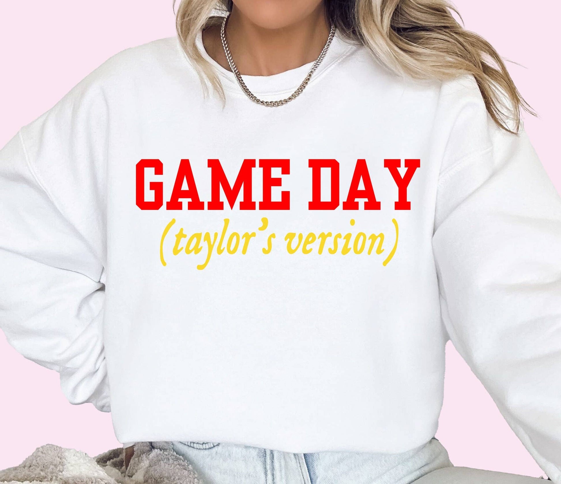 Kansas City Travis Kelce Football Sweatshirt Unisex T-shirt, Sweatshirt, Hoodie, Long Sleeve Tee - T-Shirt, Sweatshirt, Hoodie