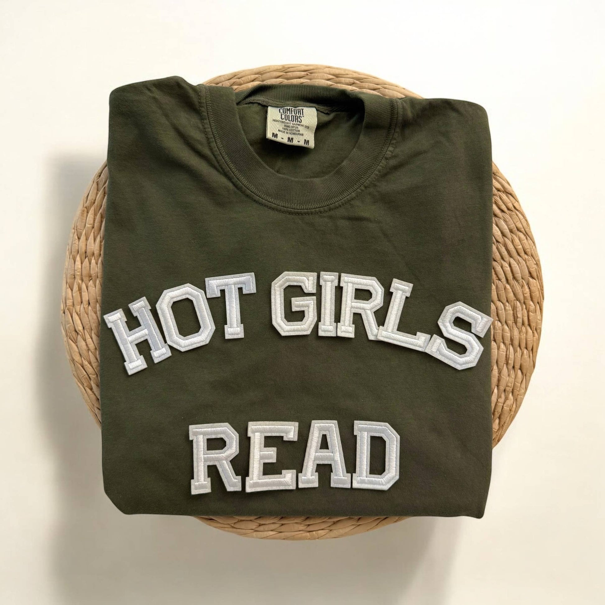 Hot Girls Read Comfort Colors Short Sleeve Shirt,Book Shirt Unisex T-shirt, Sweatshirt, Hoodie, Long Sleeve Tee - T-Shirt, Sweatshirt, Hoodie