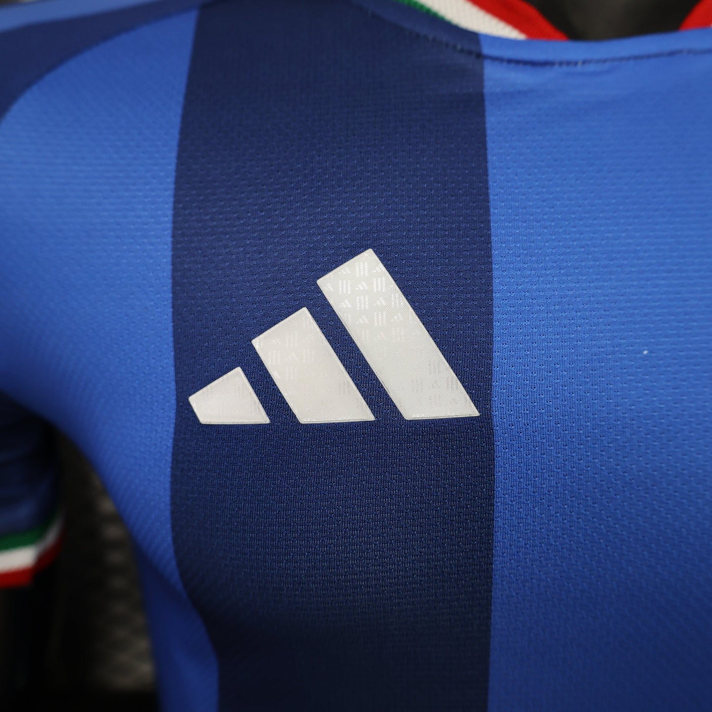 2026 Italy Special Edition Player Version Jersey sports jersey product view 3