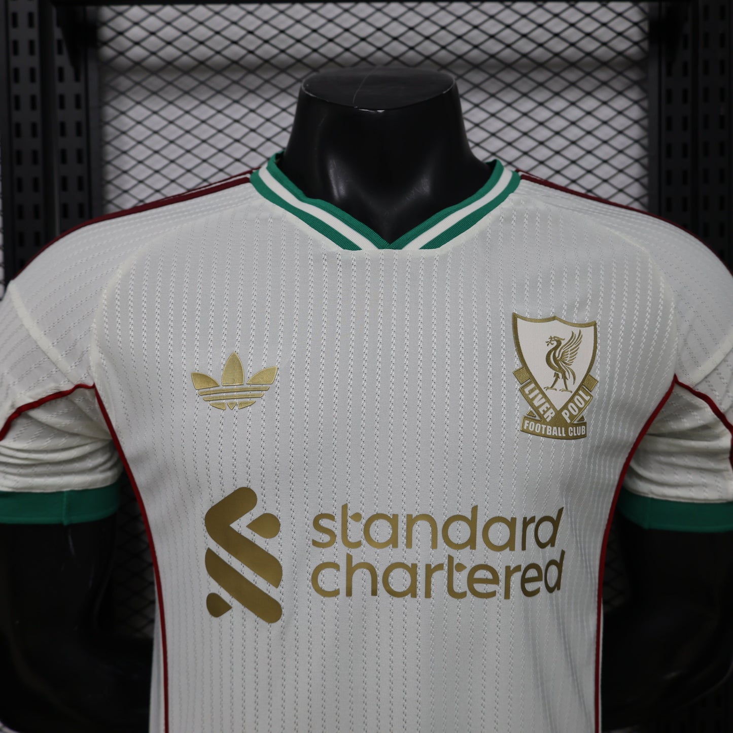 2026 Liverpool Retro Casual Player Version Jersey sports jersey product view 2