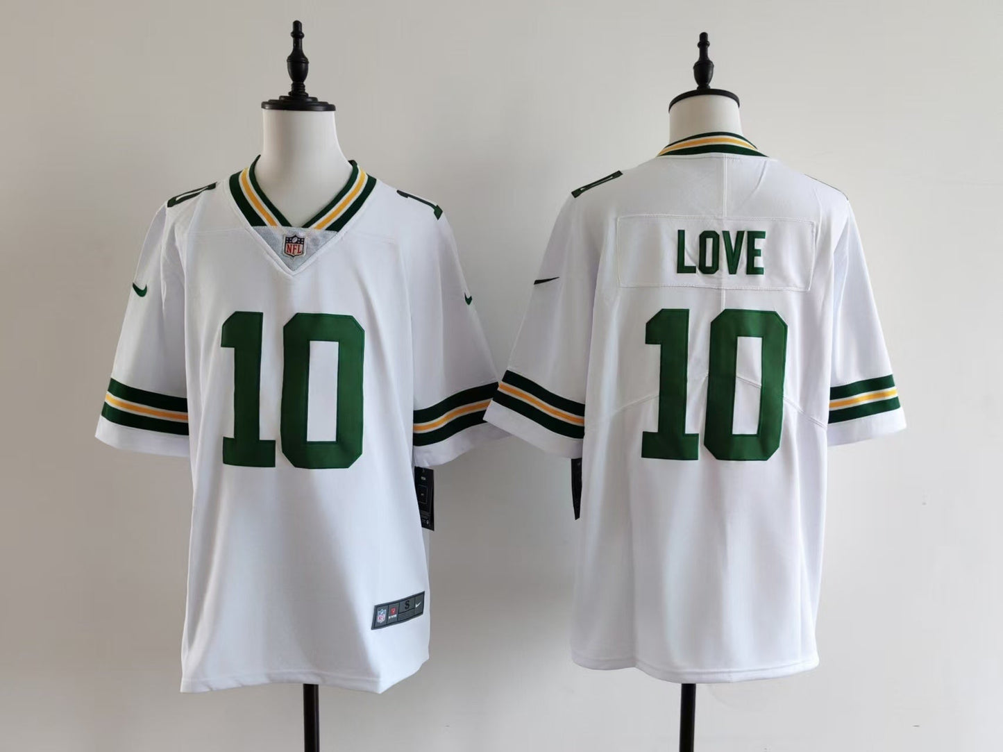 Men's Green Bay Packers Jordan Love Jersey - White football jersey product view 1