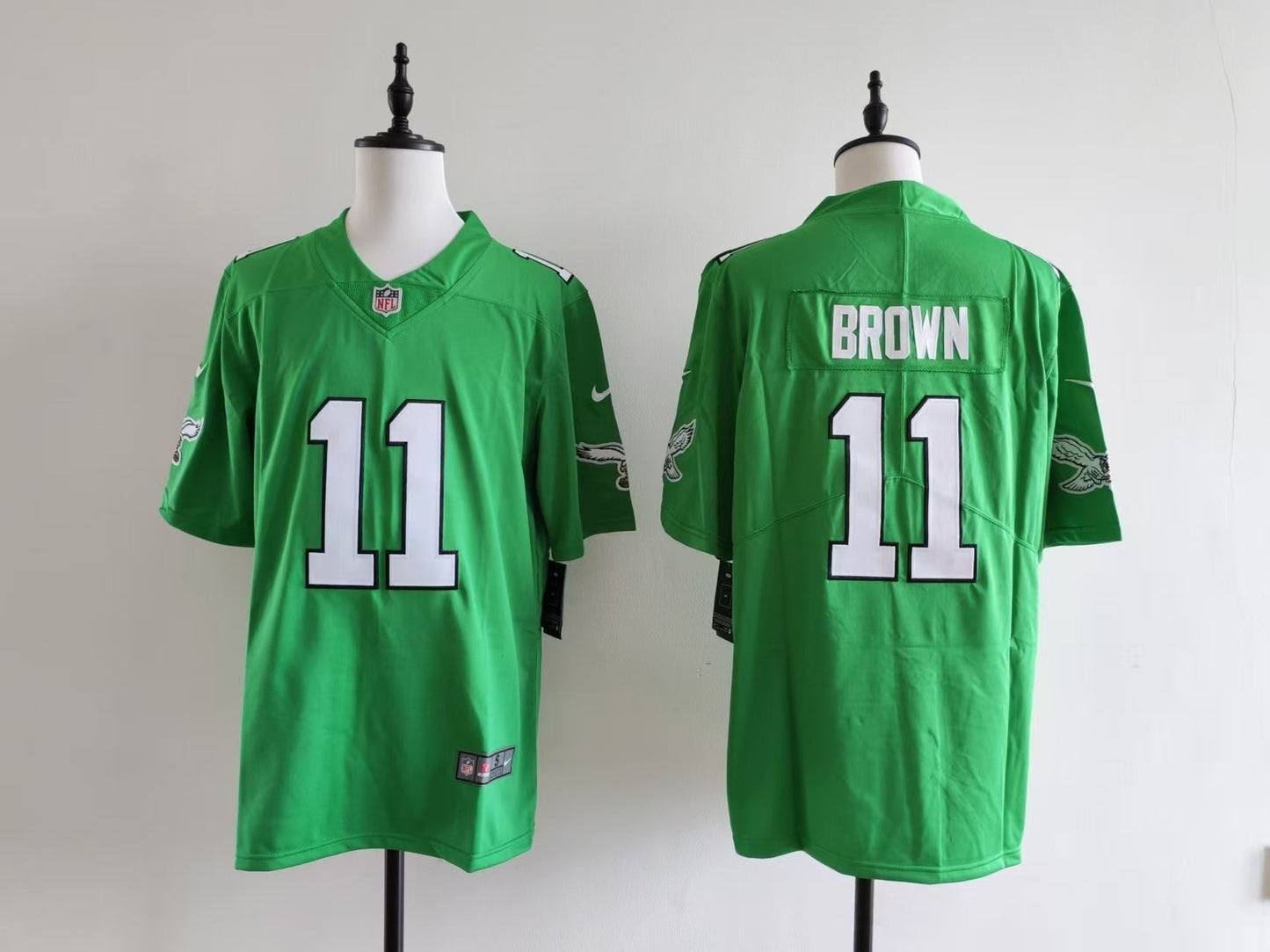 Men's Philadelphia Eagles A.J. Brown Jersey-green football jersey product view 1
