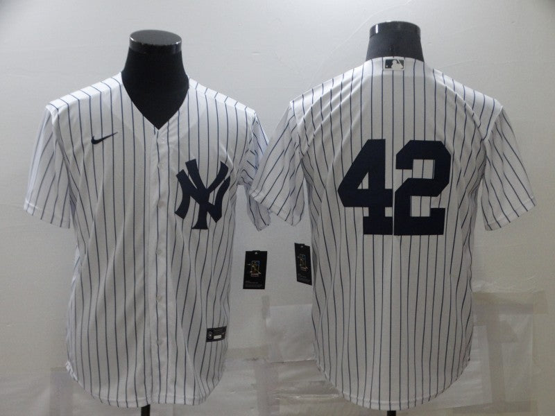 Men's New York Yankees Mariano Rivera White Replica Player Name Jersey baseball jersey product view 1
