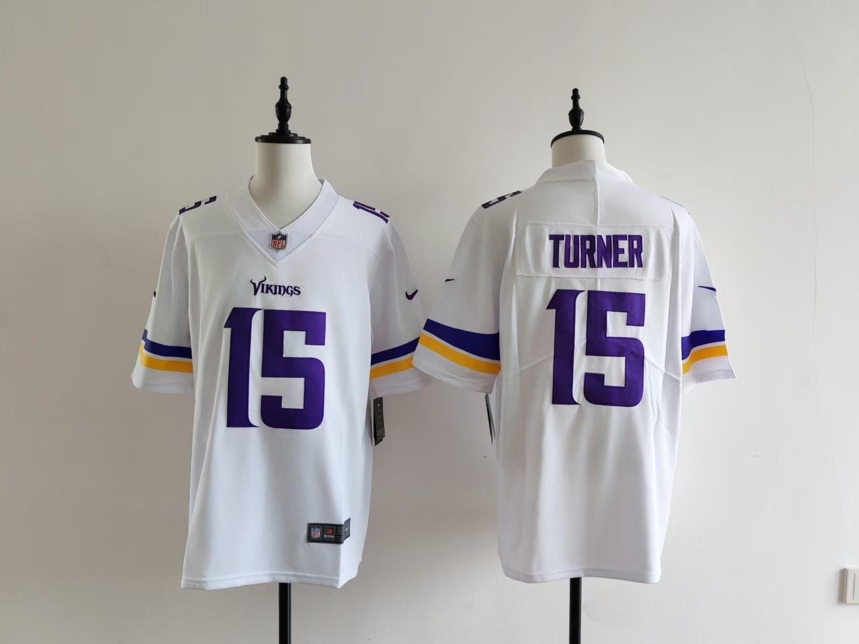 Men's Minnesota Vikings Dallas Turner Jersey - White#15 football jersey product view 1