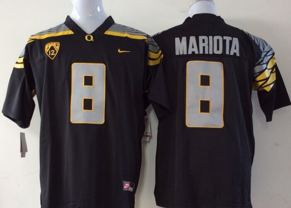 Men's Oregon Ducks Marcus Mariota #8 Black Player Game Jersey sports jersey product view 1