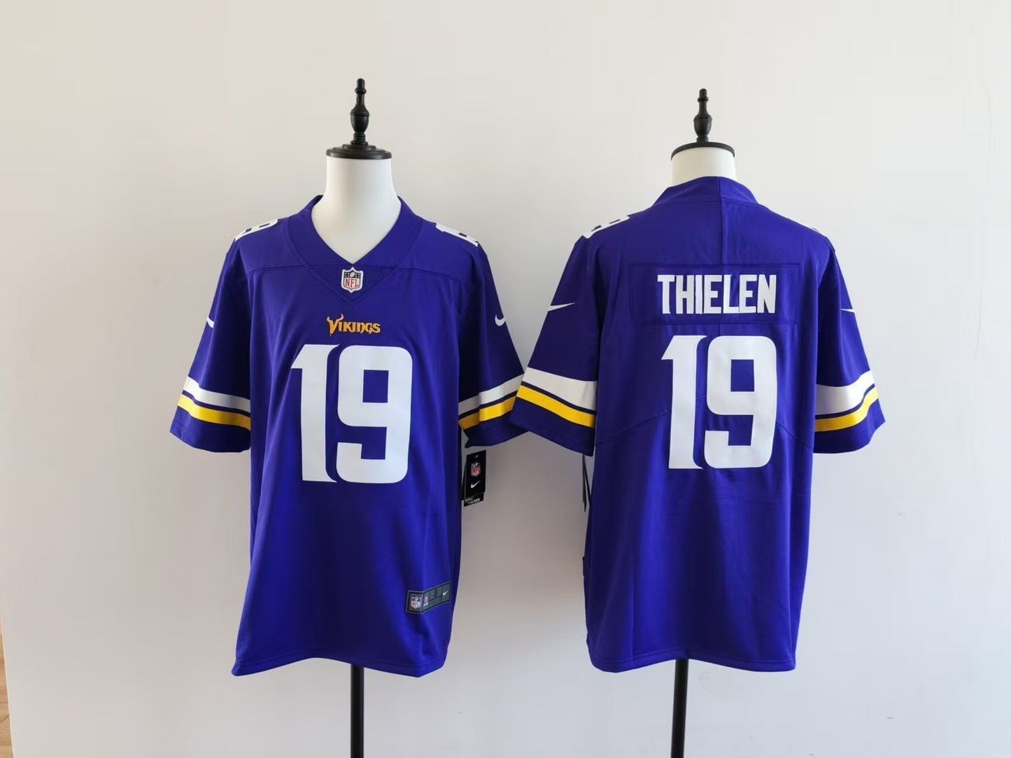 Men's Minnesota Vikings Adam Thielen Jersey - Purple#19 football jersey product view 1
