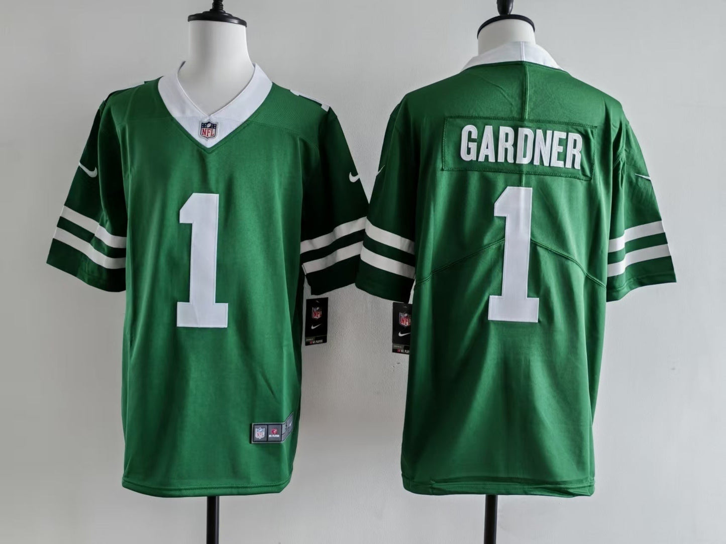 Men's New York Jets Ahmad Sauce Gardner Jersey-Green football jersey product view 1