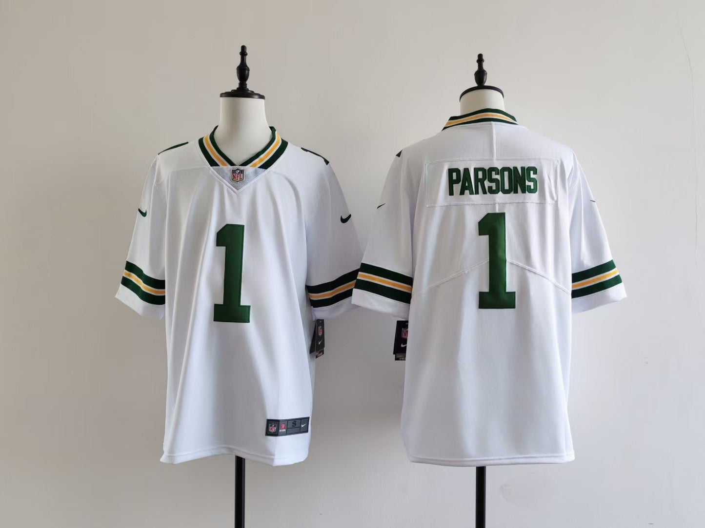 Men's Green Bay Packers Micah Parsons Jersey - White football jersey product view 1