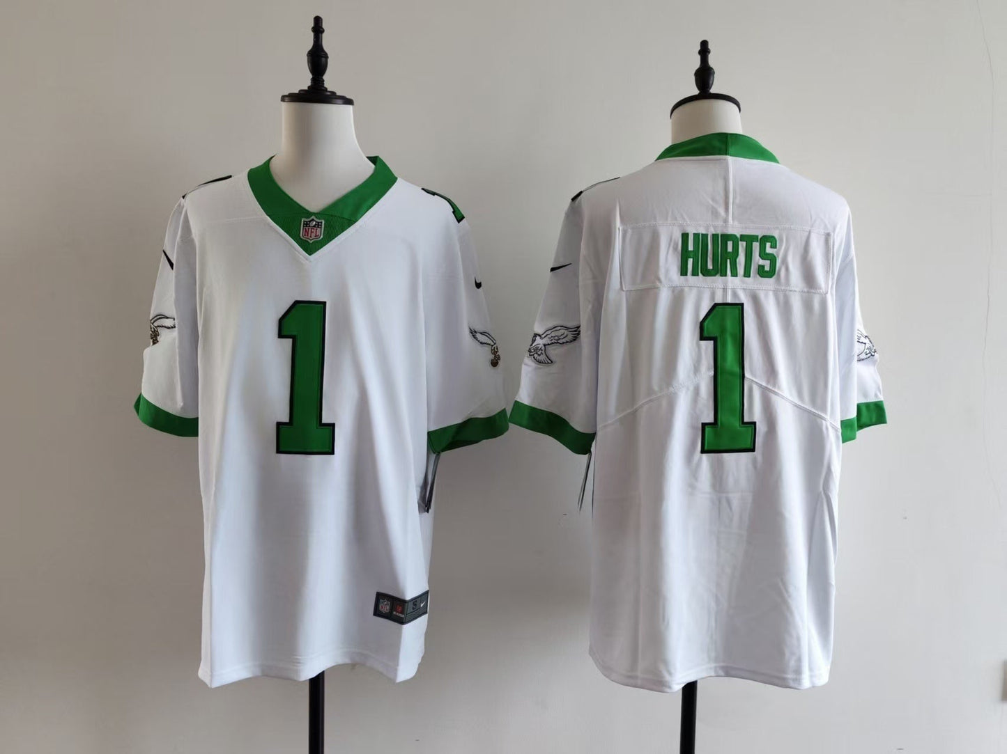 Men's Philadelphia Eagles Jalen Hurts Jersey-White with green printing football jersey product view 1