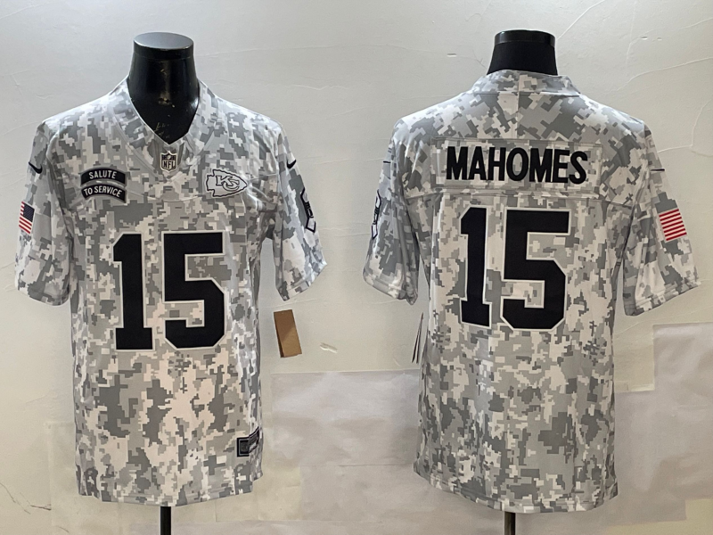 Men's Kansas City Chiefs Patrick Mahomes #15 Arctic Camo 2024 Salute to Service Limited Jersey1 football jersey product view 1