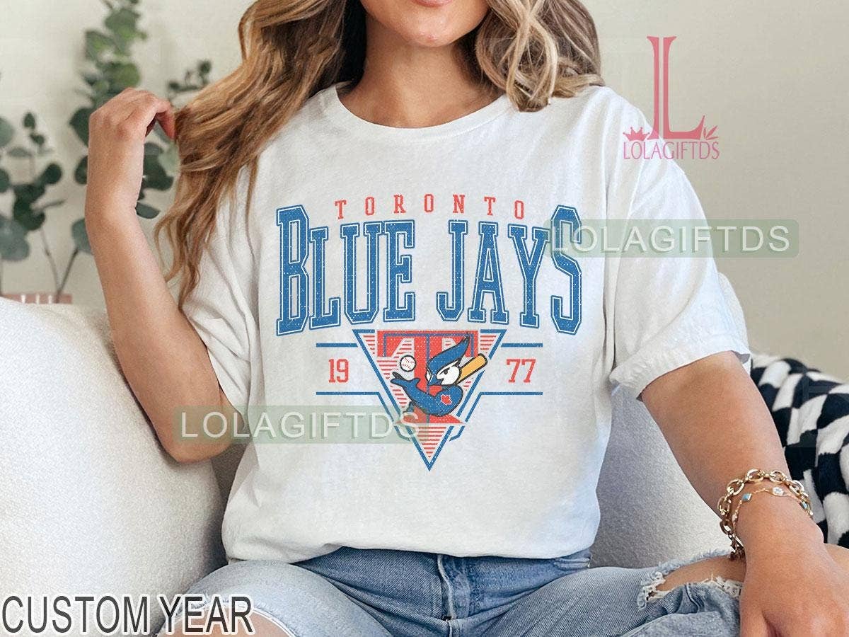 Toronto Blue Jays Vintage Baseball Tee Custom Mom Sweatshirt Unisex T-shirt, Sweatshirt, Hoodie, Long Sleeve Tee - T-Shirt, Sweatshirt, Hoodie