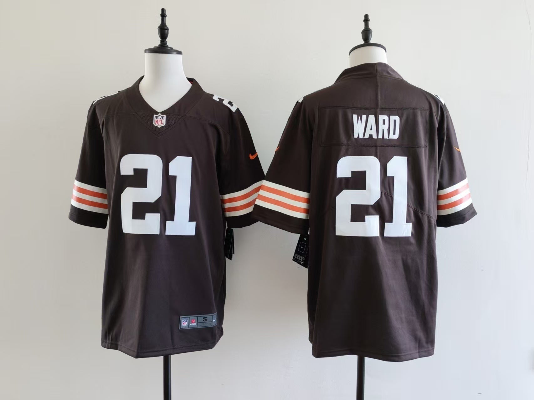 Men's Cleveland Browns Denzel Ward Jersey-Brown football jersey product view 1