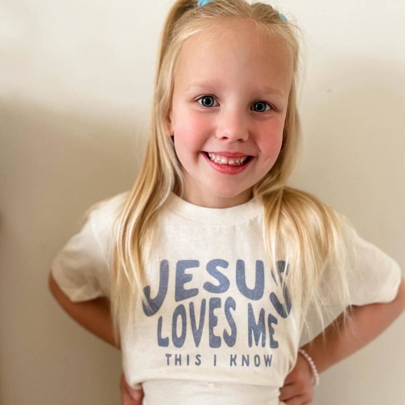 Jesus Loves Me This I Know (Kids) Unisex T-shirt, Sweatshirt, Hoodie, Long Sleeve Tee - T-Shirt, Sweatshirt, Hoodie