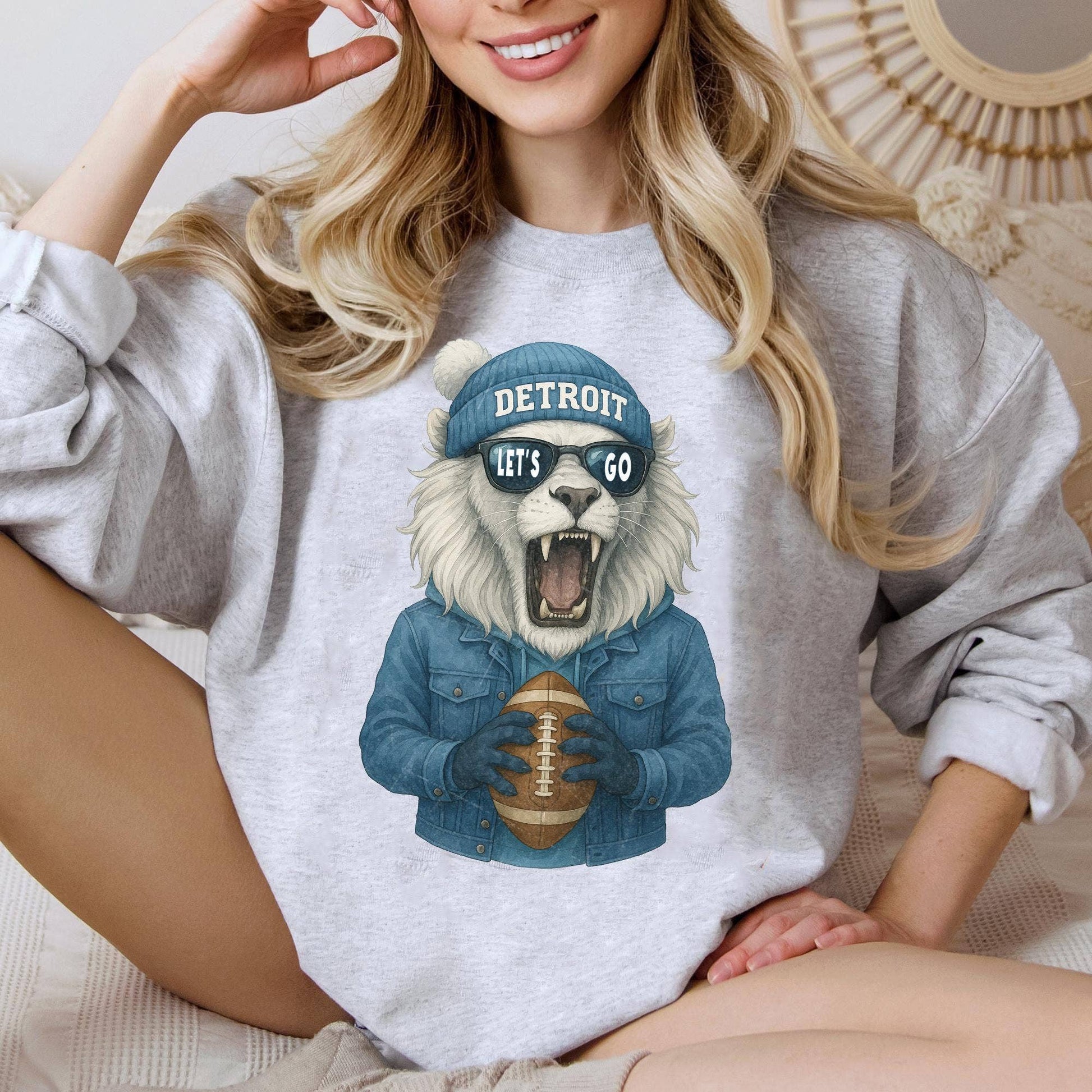 Detroit Football Vintage Style Shirts Unisex T-shirt, Sweatshirt, Hoodie, Long Sleeve Tee - T-Shirt, Sweatshirt, Hoodie