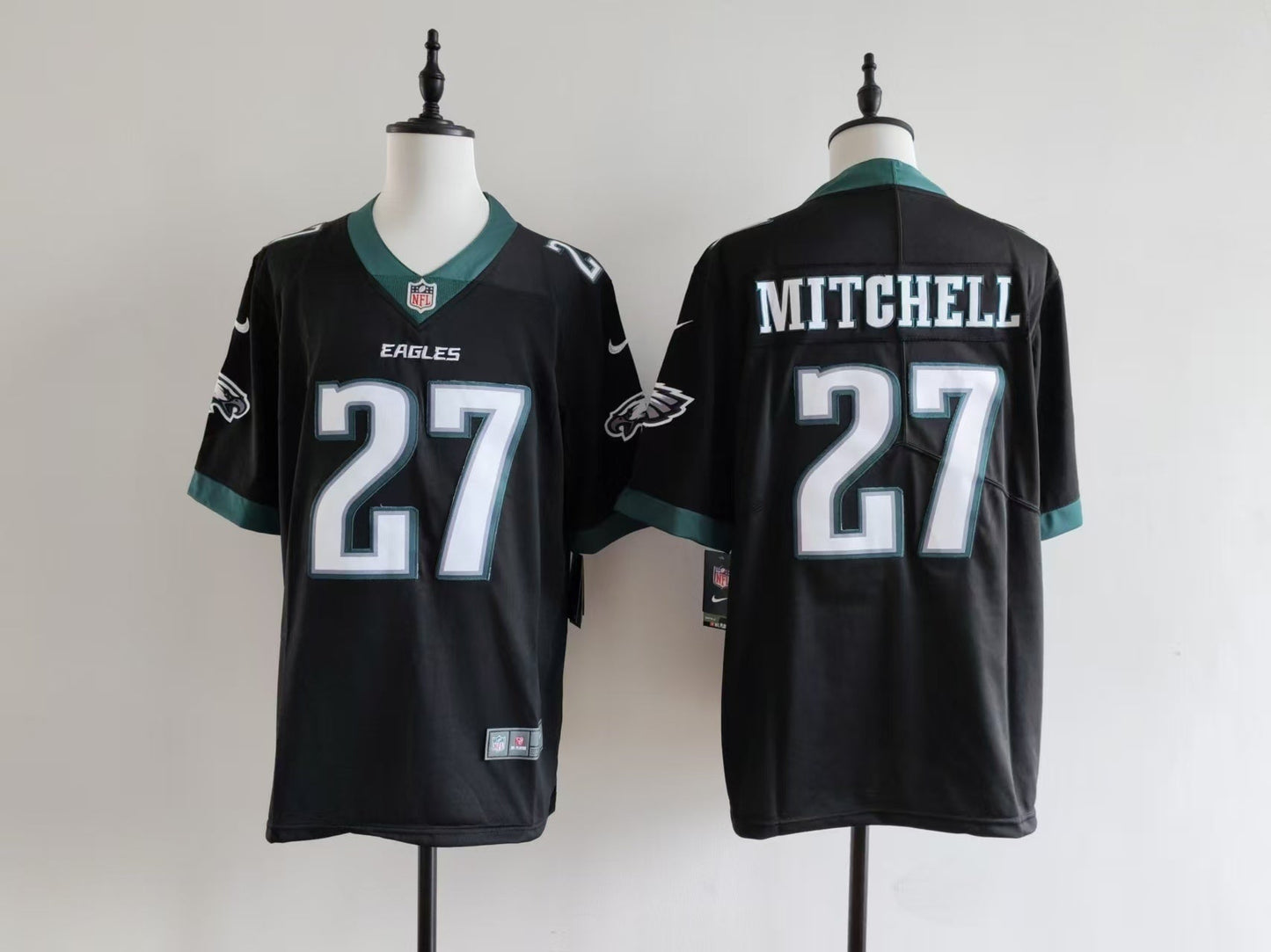 Men's Philadelphia Eagles Quinyon Mitchell Jersey-Black football jersey product view 1