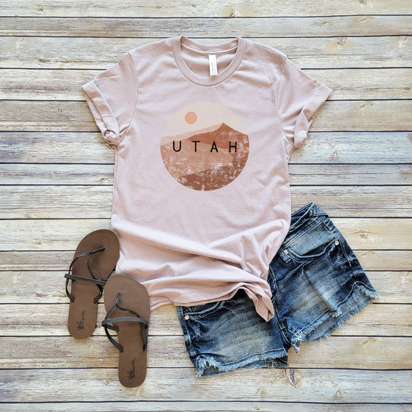 Utah Red Rocks Tee | Sizes XS-2XL Unisex T-shirt, Sweatshirt, Hoodie, Long Sleeve Tee - T-Shirt, Sweatshirt, Hoodie