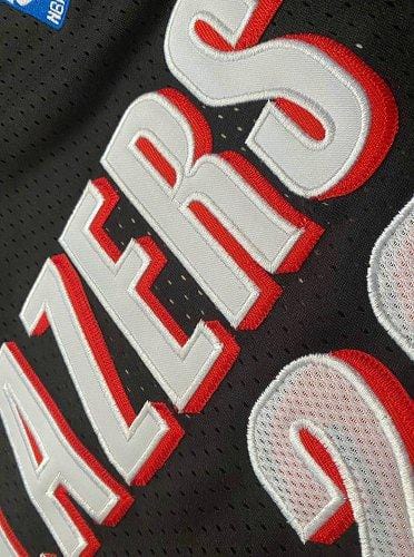 Clyde Drexler Portland Trailblazers Throwback Jersey basketball jersey product view 3