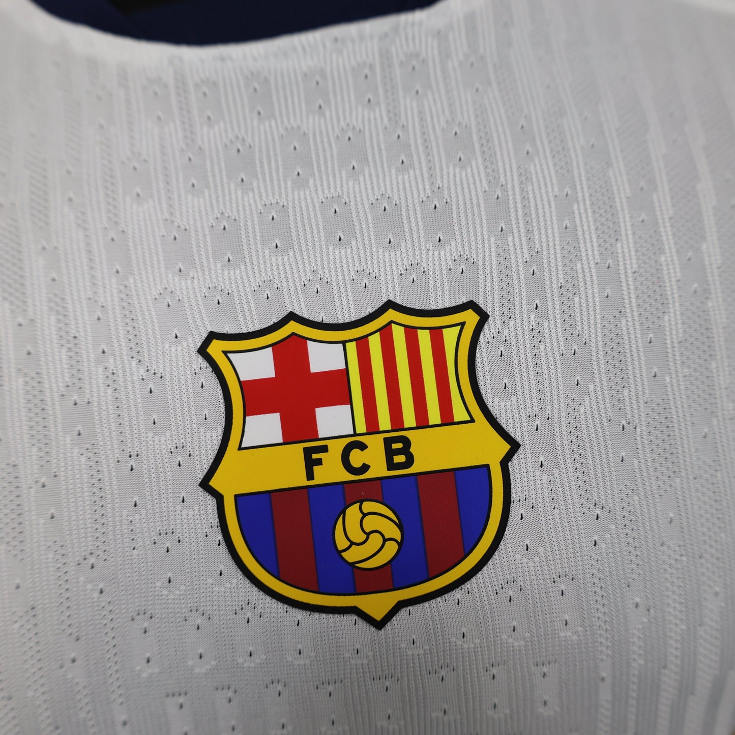 2026 New Barcelona White Player Version Jersey sports jersey product view 3