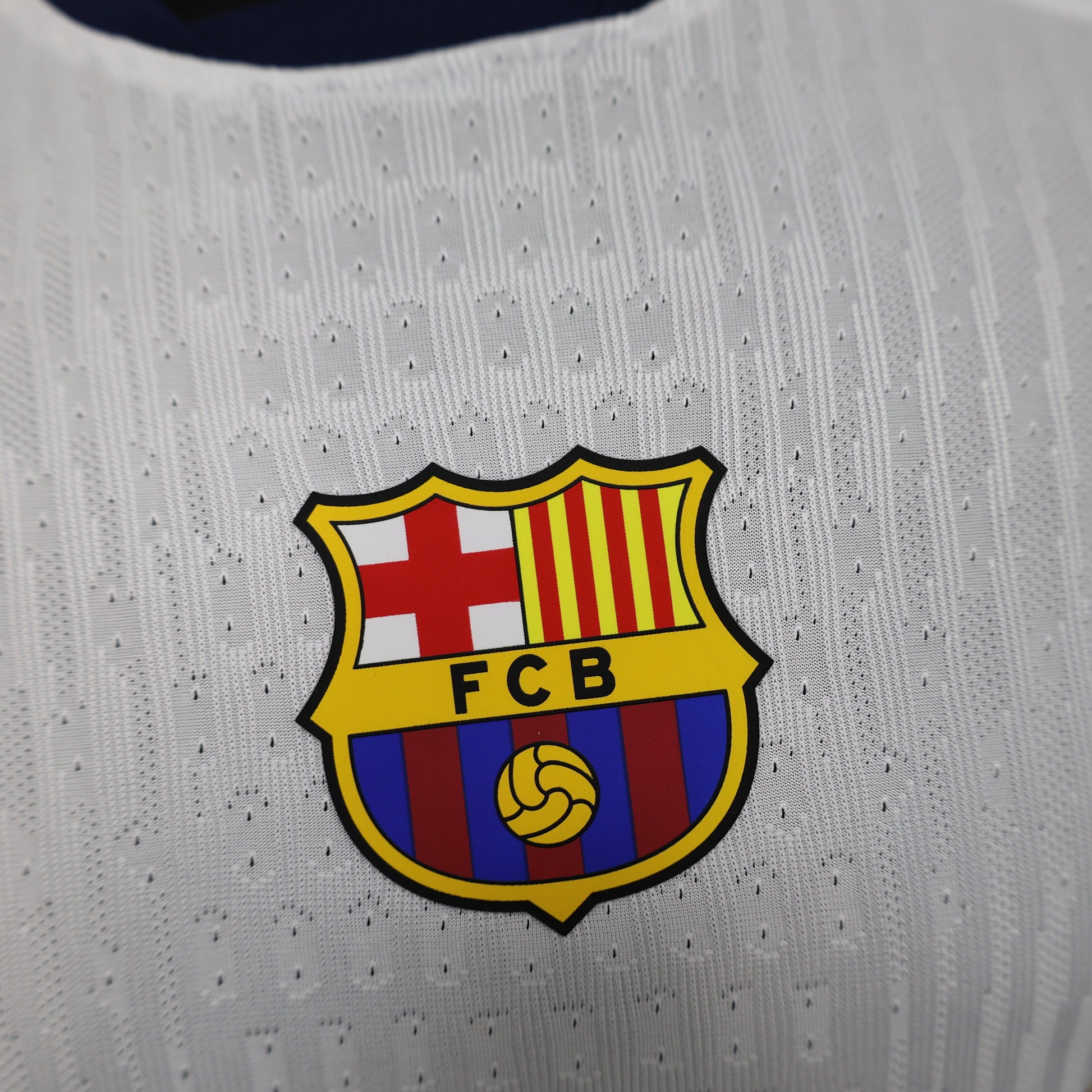 2026 New Barcelona White Player Version Jersey sports jersey product view 3