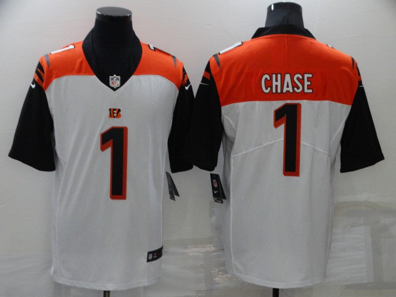 Men's Cincinnati Bengals Ja'Marr Chase Orange/White Game Jersey football jersey product view 1