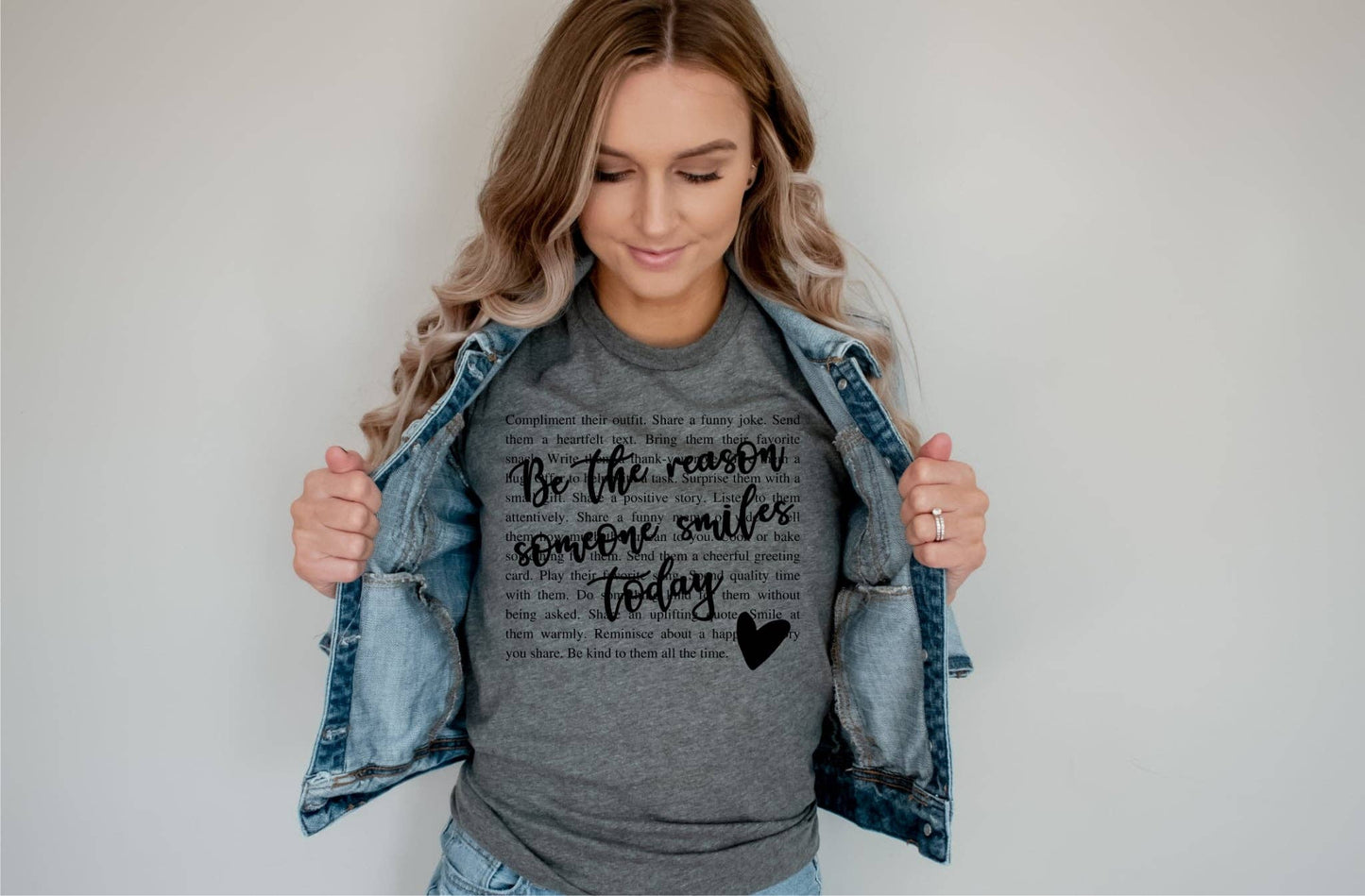 Christian Be the Reason Someone Smiles Bella Graphic Tee Unisex T-shirt, Sweatshirt, Hoodie, Long Sleeve Tee - T-Shirt, Sweatshirt, Hoodie