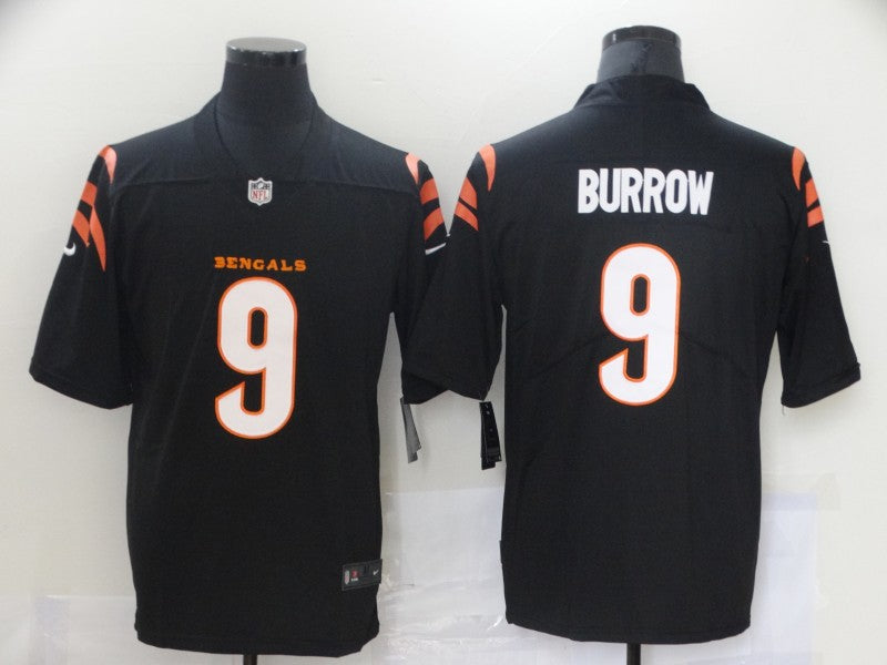 Men's Cincinnati Bengals Joe Burrow Black Game Player Jersey football jersey product view 1