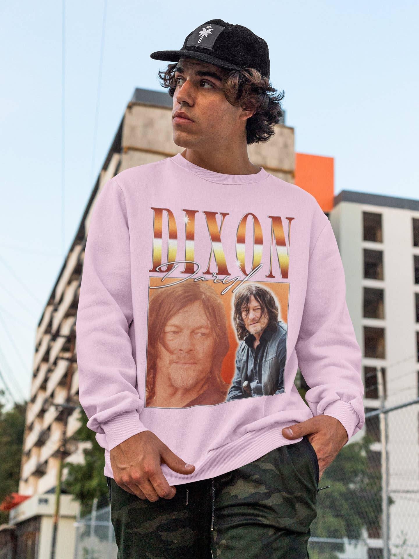 Daryl Dixon Vintage Sweatshirt - Norman Reedus 90s Tv Series Unisex T-shirt, Sweatshirt, Hoodie, Long Sleeve Tee - T-Shirt, Sweatshirt, Hoodie
