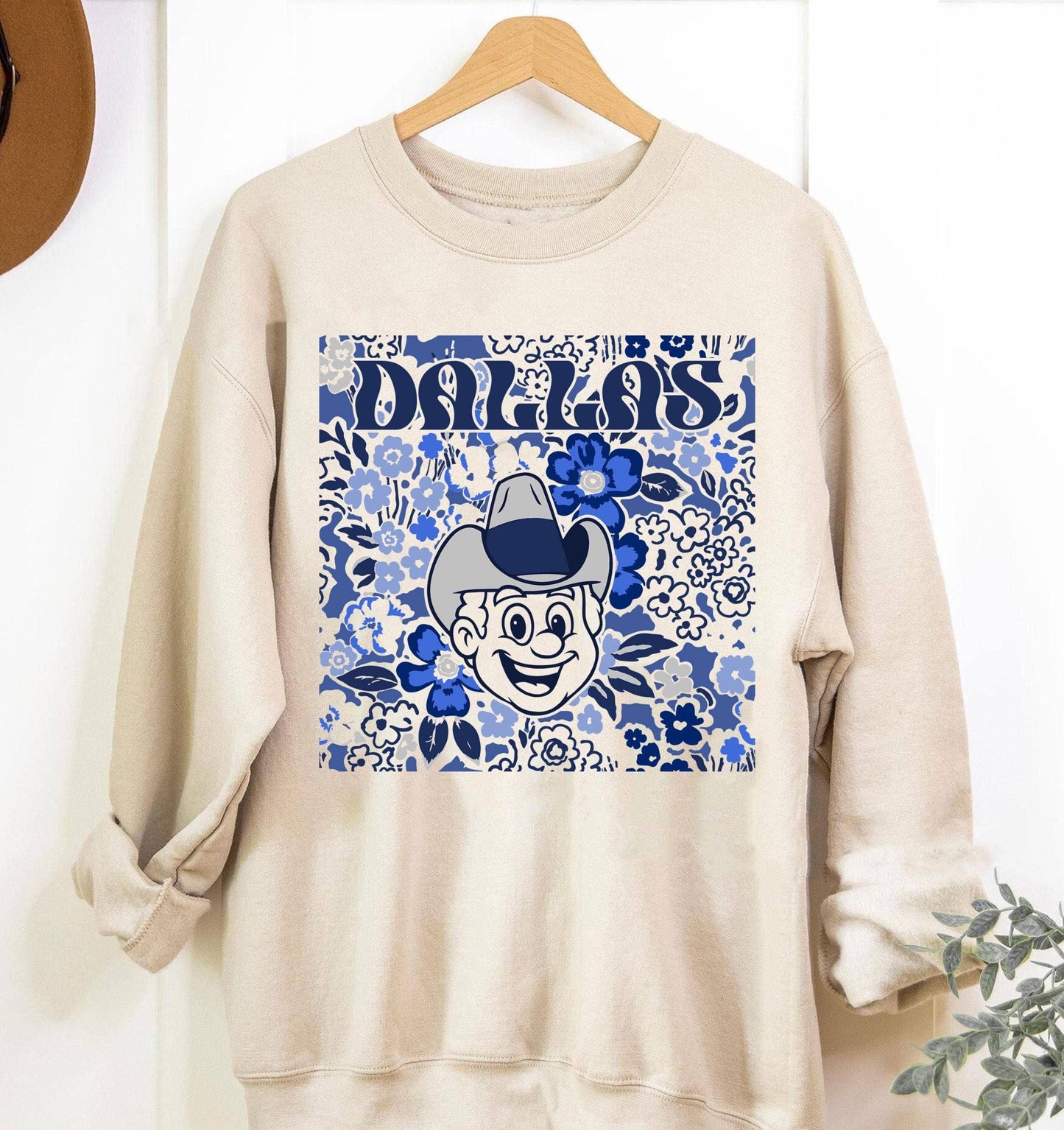 Dallas Team Mascot Floral Spirit Game Day Tee Cheerleader Unisex T-shirt, Sweatshirt, Hoodie, Long Sleeve Tee - T-Shirt, Sweatshirt, Hoodie