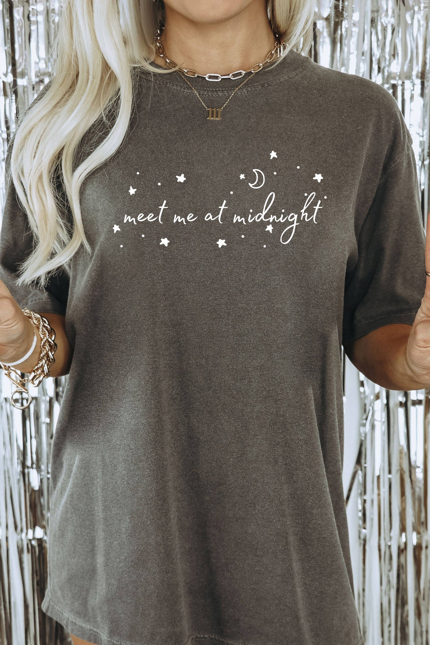 Meet Me At Midnight Unisex T-shirt, Sweatshirt, Hoodie, Long Sleeve Tee - T-Shirt, Sweatshirt, Hoodie
