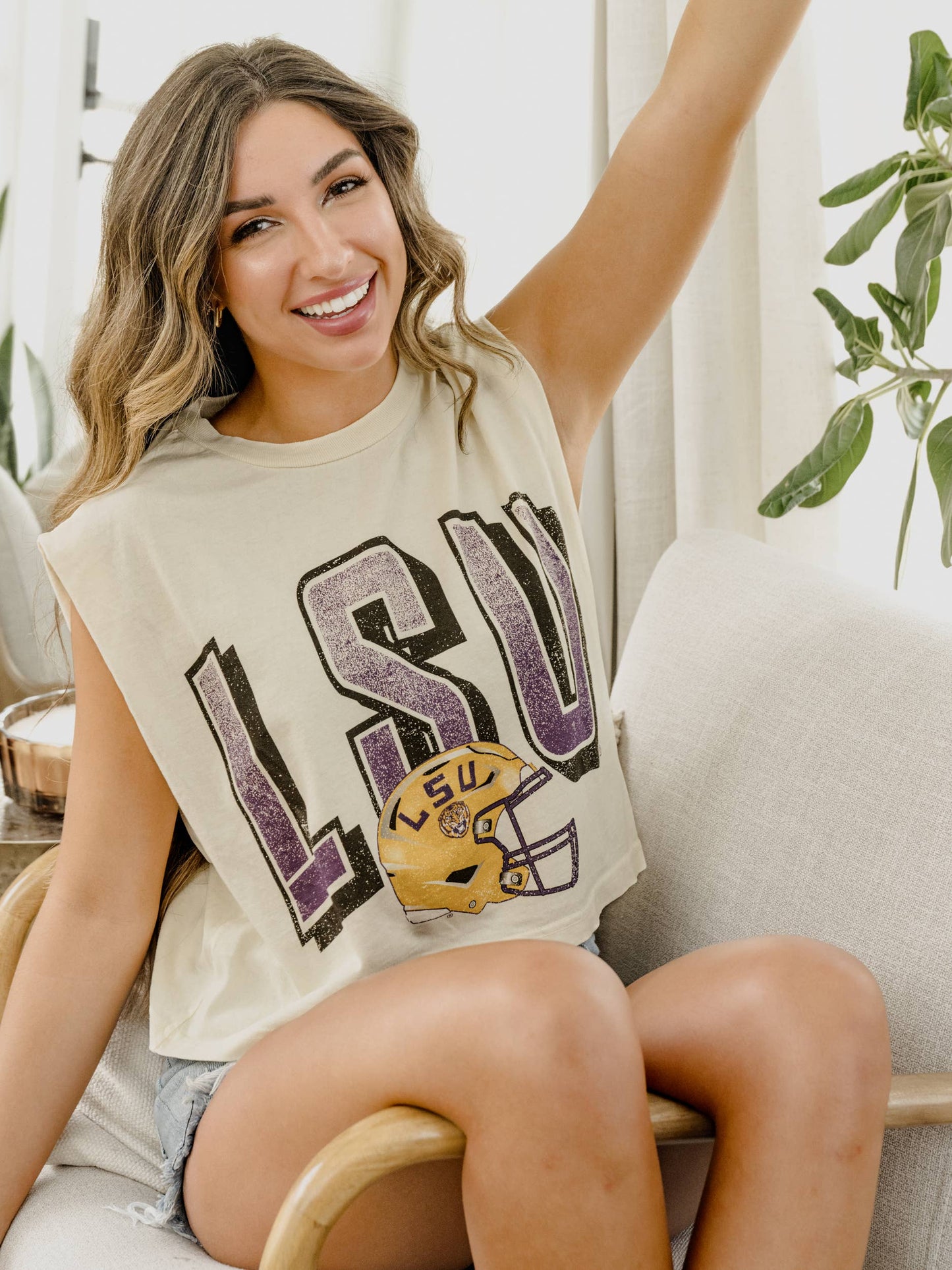 Lsu Louisiana State Tigers Helmet Fade Off White Tank Unisex T-shirt, Sweatshirt, Hoodie, Long Sleeve Tee - T-Shirt, Sweatshirt, Hoodie