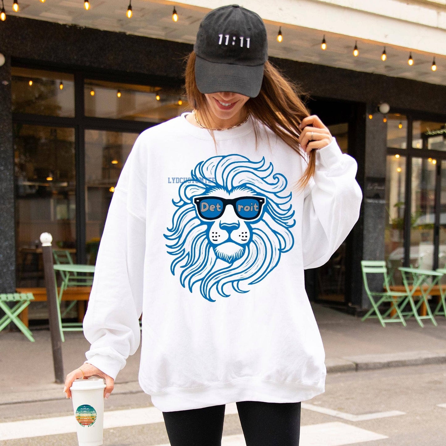 Vintage Detroit Lions Sweatshirt - Retro Lions Fan Sweater Unisex T-shirt, Sweatshirt, Hoodie, Long Sleeve Tee - T-Shirt, Sweatshirt, Hoodie