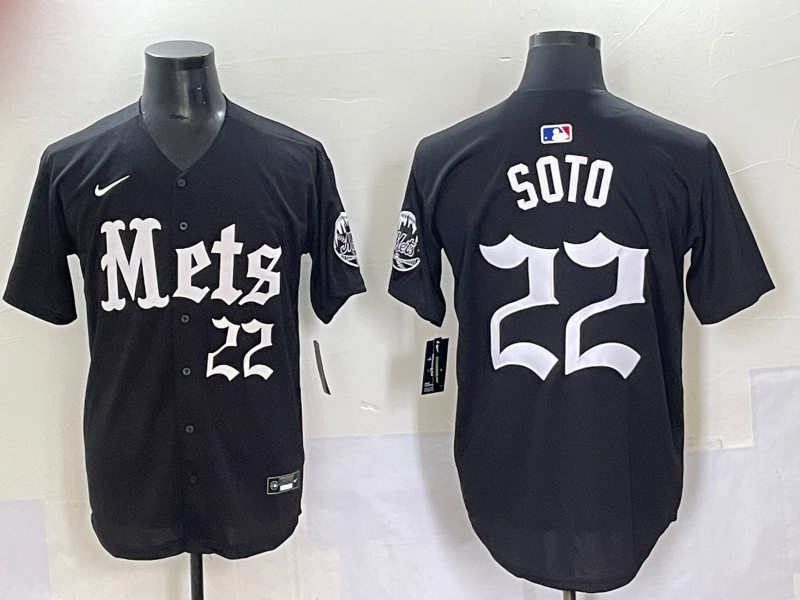 Men's New York Mets Juan Soto #22 Black Game Player Jersey baseball jersey product view 1