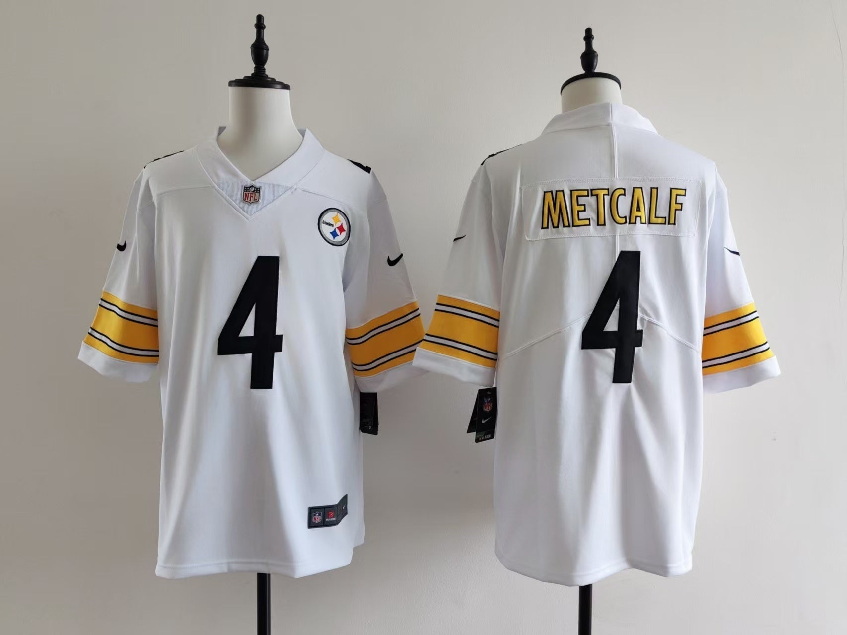 Men's Pittsburgh Steelers DK Metcalf Jersey - White football jersey product view 1