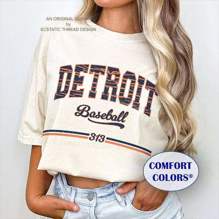 Vintage Detroit Tigers Baseball Shirt, Unisex Fan Gift Unisex T-shirt, Sweatshirt, Hoodie, Long Sleeve Tee - T-Shirt, Sweatshirt, Hoodie