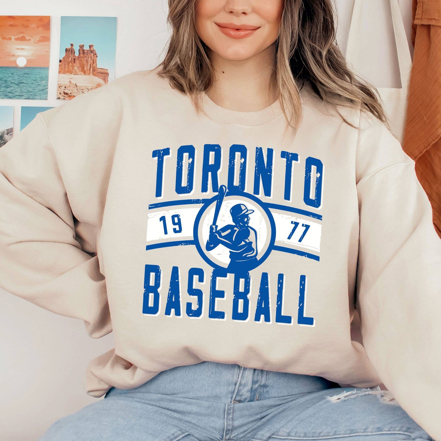 Retro Toronto Blue Jay Game Day Sweatshirt  Vintage Basebal Unisex T-shirt, Sweatshirt, Hoodie, Long Sleeve Tee - T-Shirt, Sweatshirt, Hoodie