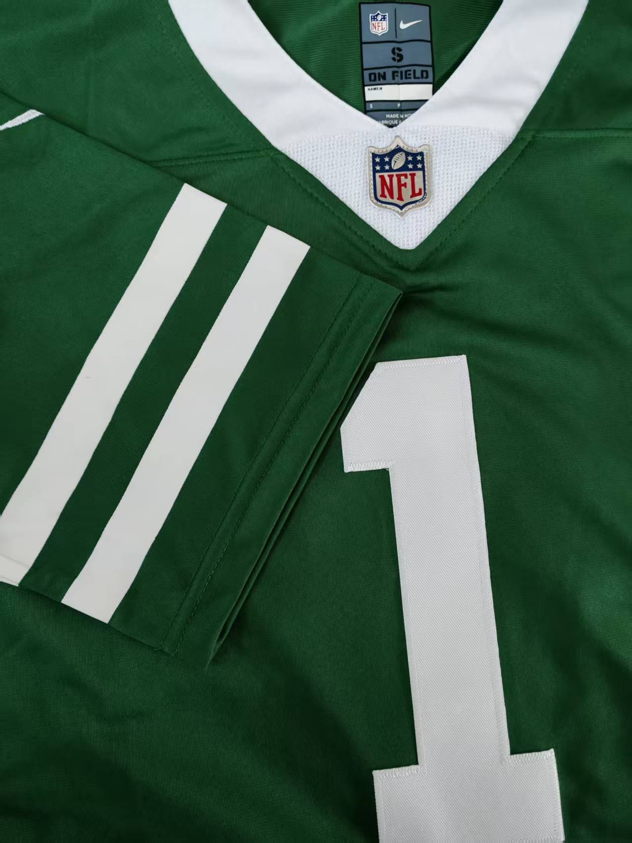 Men's New York Jets Ahmad Sauce Gardner Jersey-Green football jersey product view 2