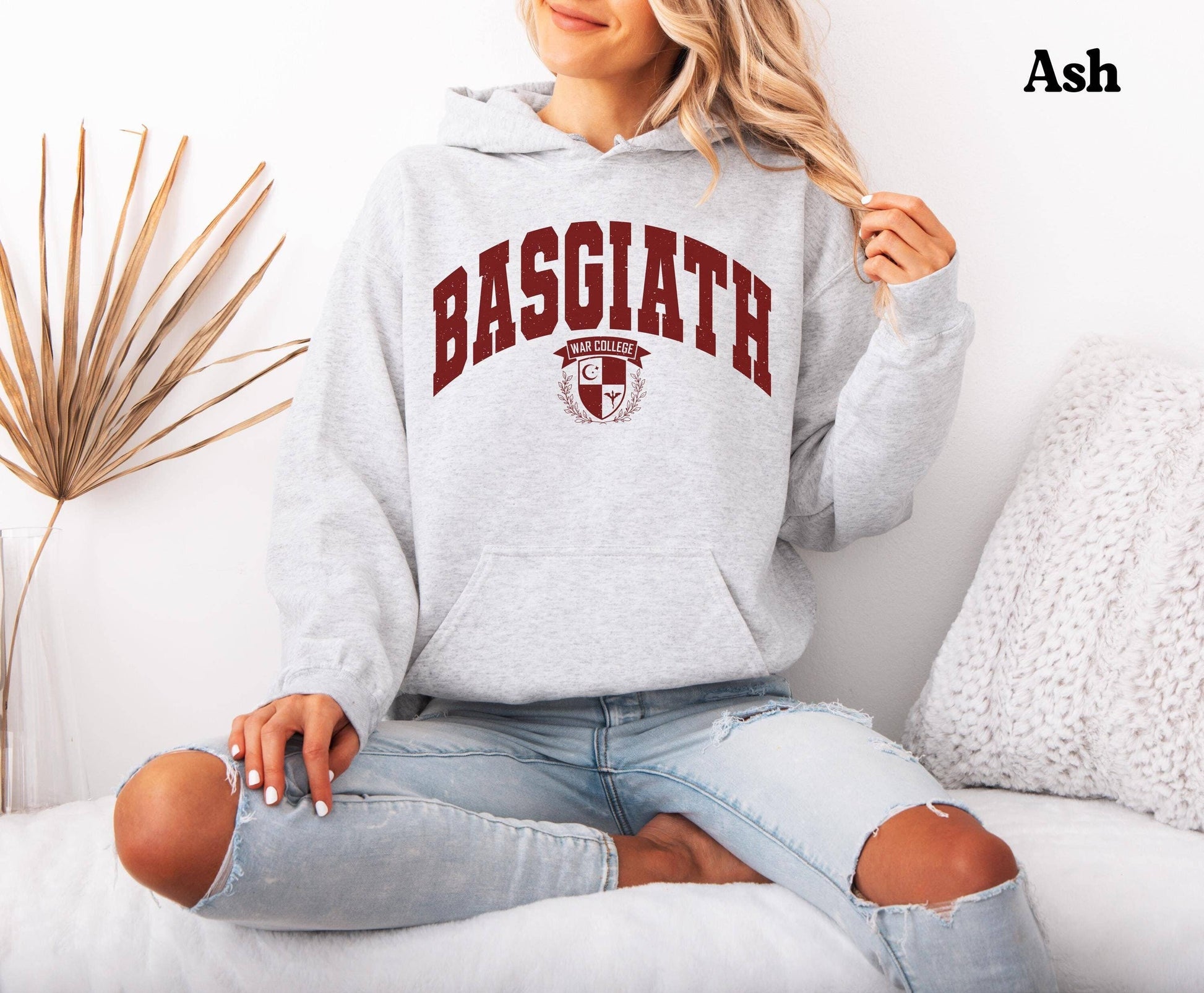 Fourth Wing Hoodie - Basgiath War College Sweater Unisex T-shirt, Sweatshirt, Hoodie, Long Sleeve Tee - T-Shirt, Sweatshirt, Hoodie