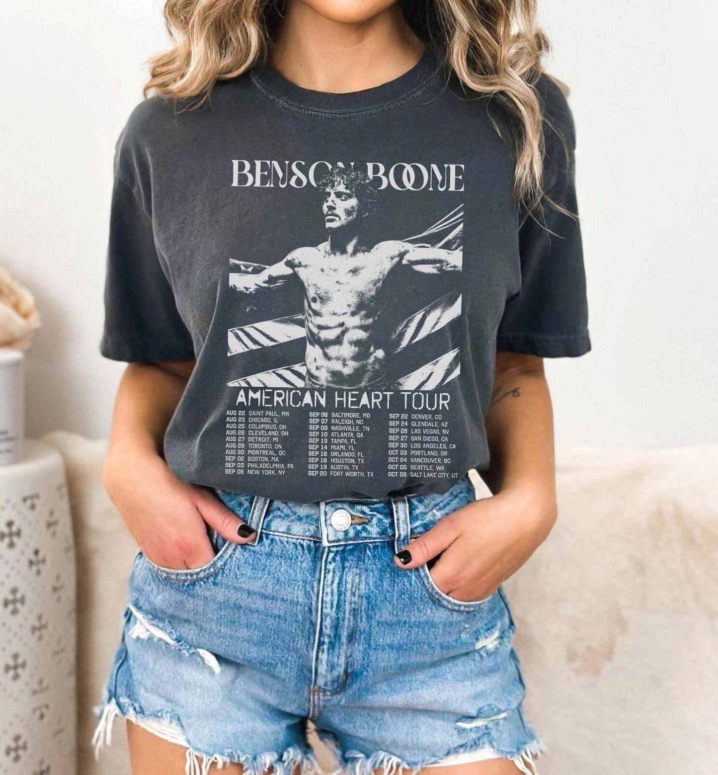 Benson Boone Vintage Heart Tour Concert Shirt Unisex T-shirt, Sweatshirt, Hoodie, Long Sleeve Tee - T-Shirt, Sweatshirt, Hoodie
