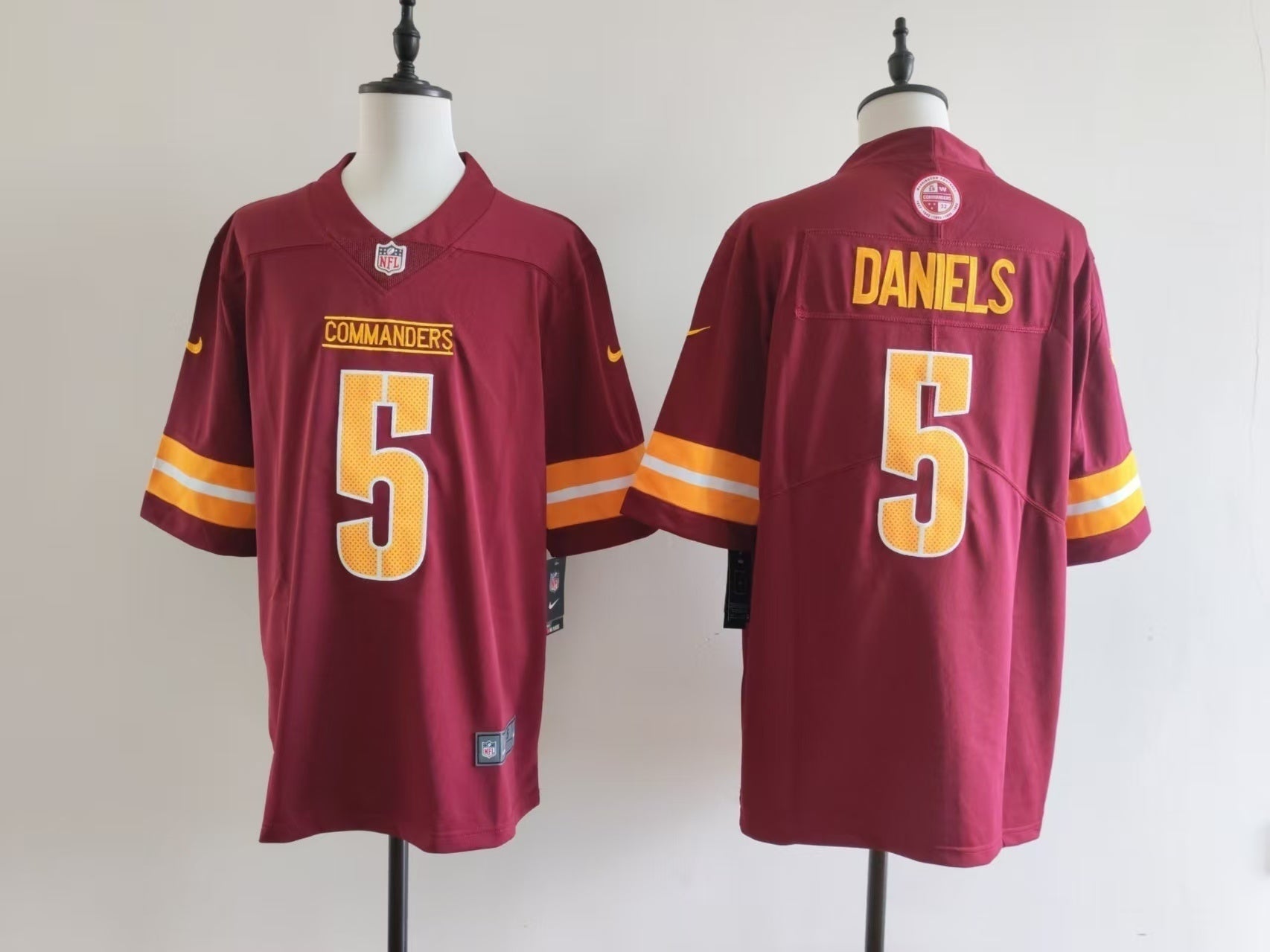 Men's Washington Redskins Jayden Daniels Jersey-Red football jersey product view 1