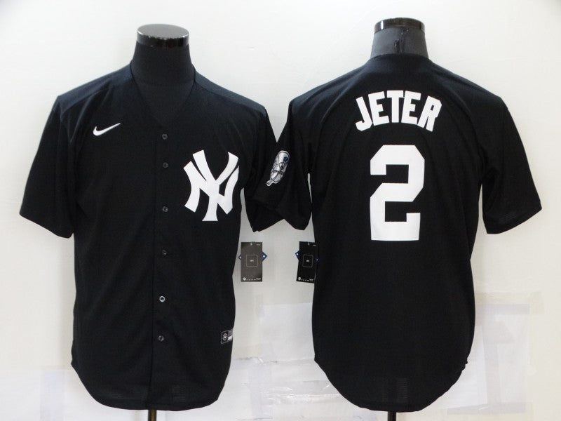 Men's New York Yankees Derek Jeter Black Replica Baseball Jersey baseball jersey product view 1