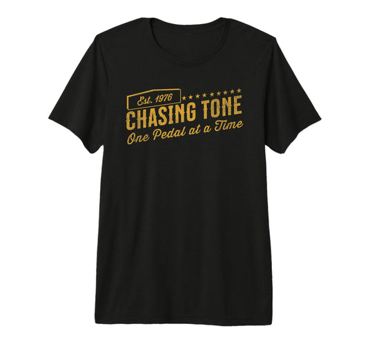 1976 Guitar Player Chasing Tone 50Th T-Shirt - Trendy Graphic Men Women - T-Shirt, Sweatshirt, Hoodie
