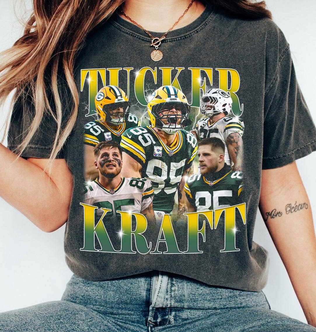 Vintage Green Bay Football Tee, Packers Fan Unisex T-shirt, Sweatshirt, Hoodie, Long Sleeve Tee - T-Shirt, Sweatshirt, Hoodie