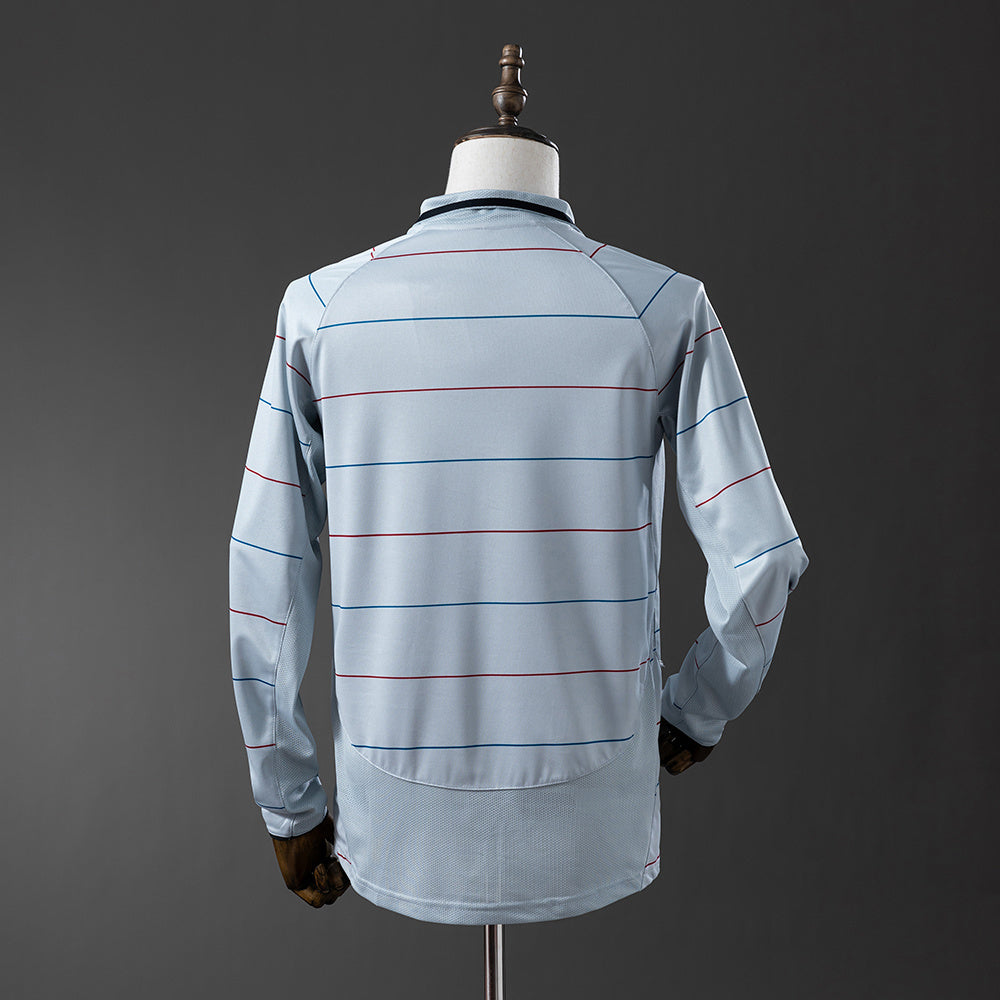 Barcelona 03/04 Away Retro Jersey sports jersey product view 2