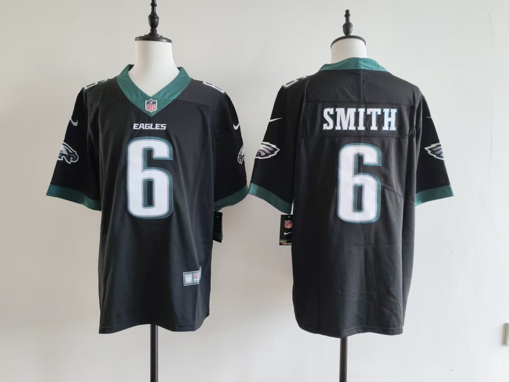 Men's Philadelphia Eagles DeVonta Smith Jersey-Black football jersey product view 1