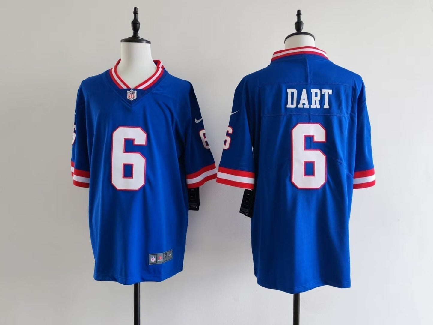 Men's New York Giants Jaxson Dart Jersey football jersey product view 1