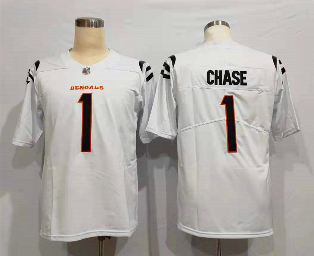 Men's Cincinnati Bengals Ja'Marr Chase #1 White Game Jersey2 football jersey product view 1