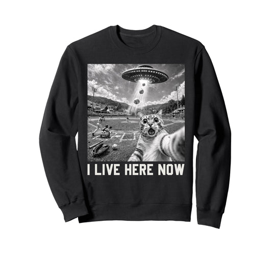 Cat Selfie Ufo Ballfield Baseball I Sweatshirt - Graphic Print for Adults - T-Shirt, Sweatshirt, Hoodie
